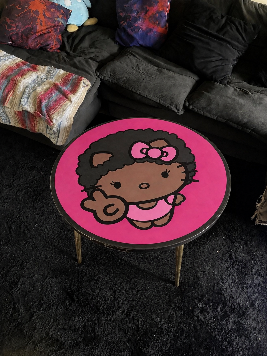 Afro Hello Kitty (32 inch Round Table)