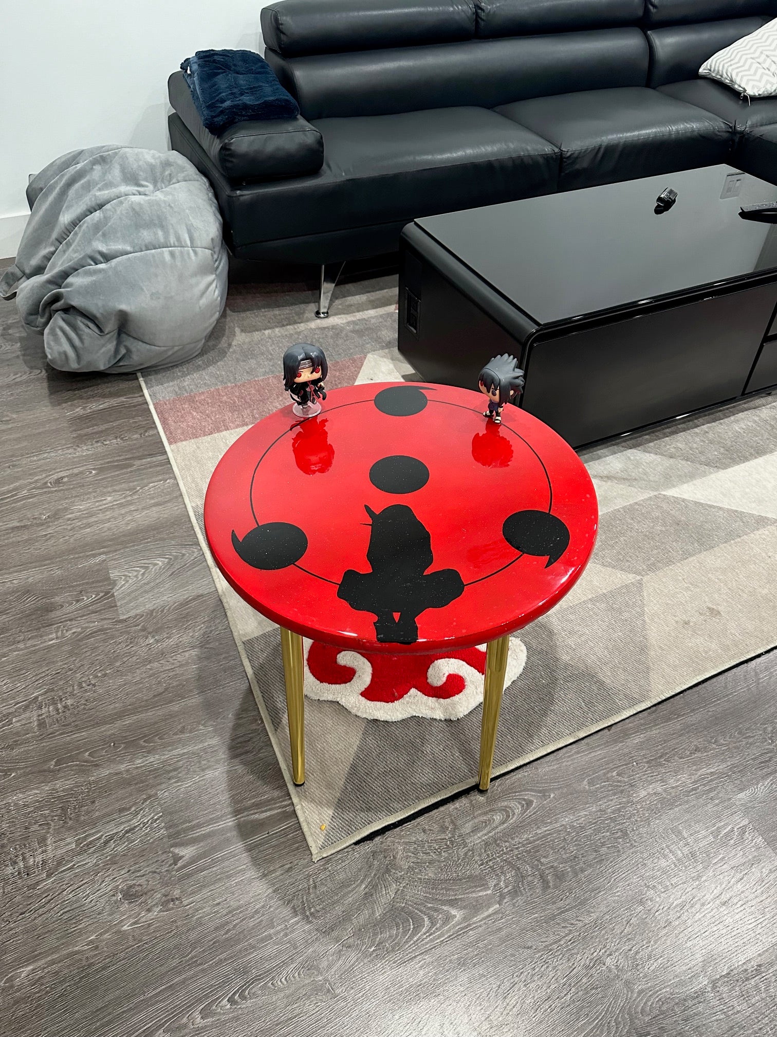 Itachi Sharingan Version 2 Regular Coffee Table